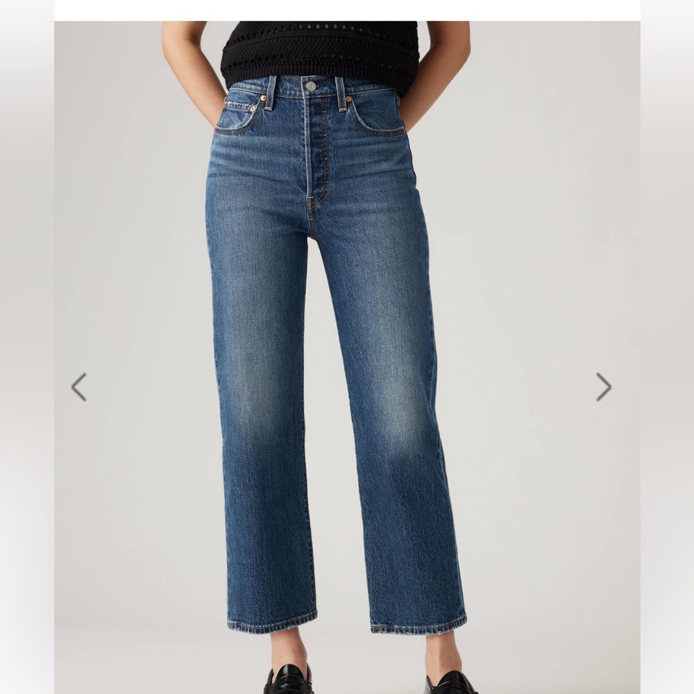 Levi’s  RIBCAGE STRAIGHT ANKLE WOMEN'S
JEANS